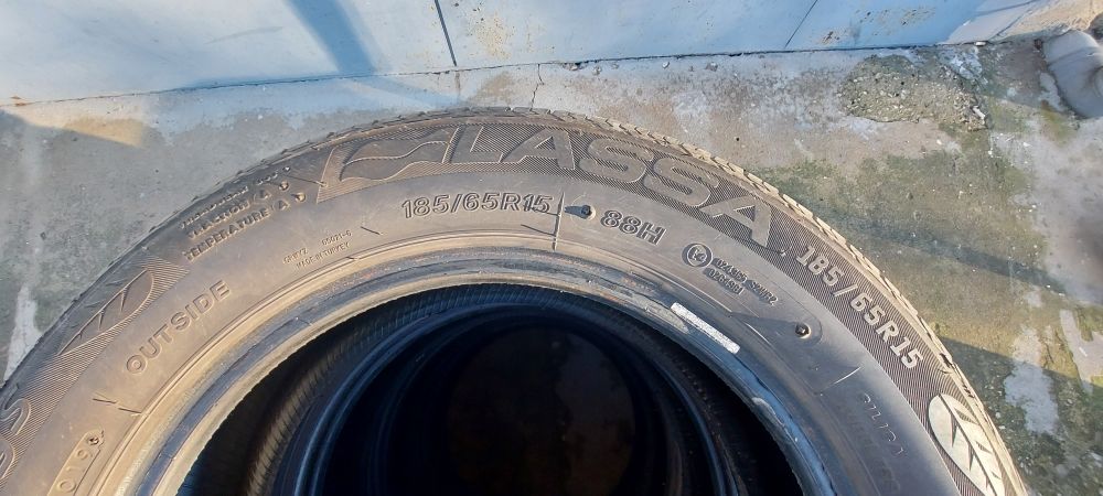 Продается комплект летней мягкой резины Lassa R15/185/65