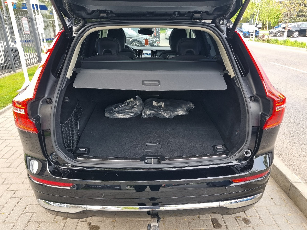 Volvo XC60 2021 photo 16
