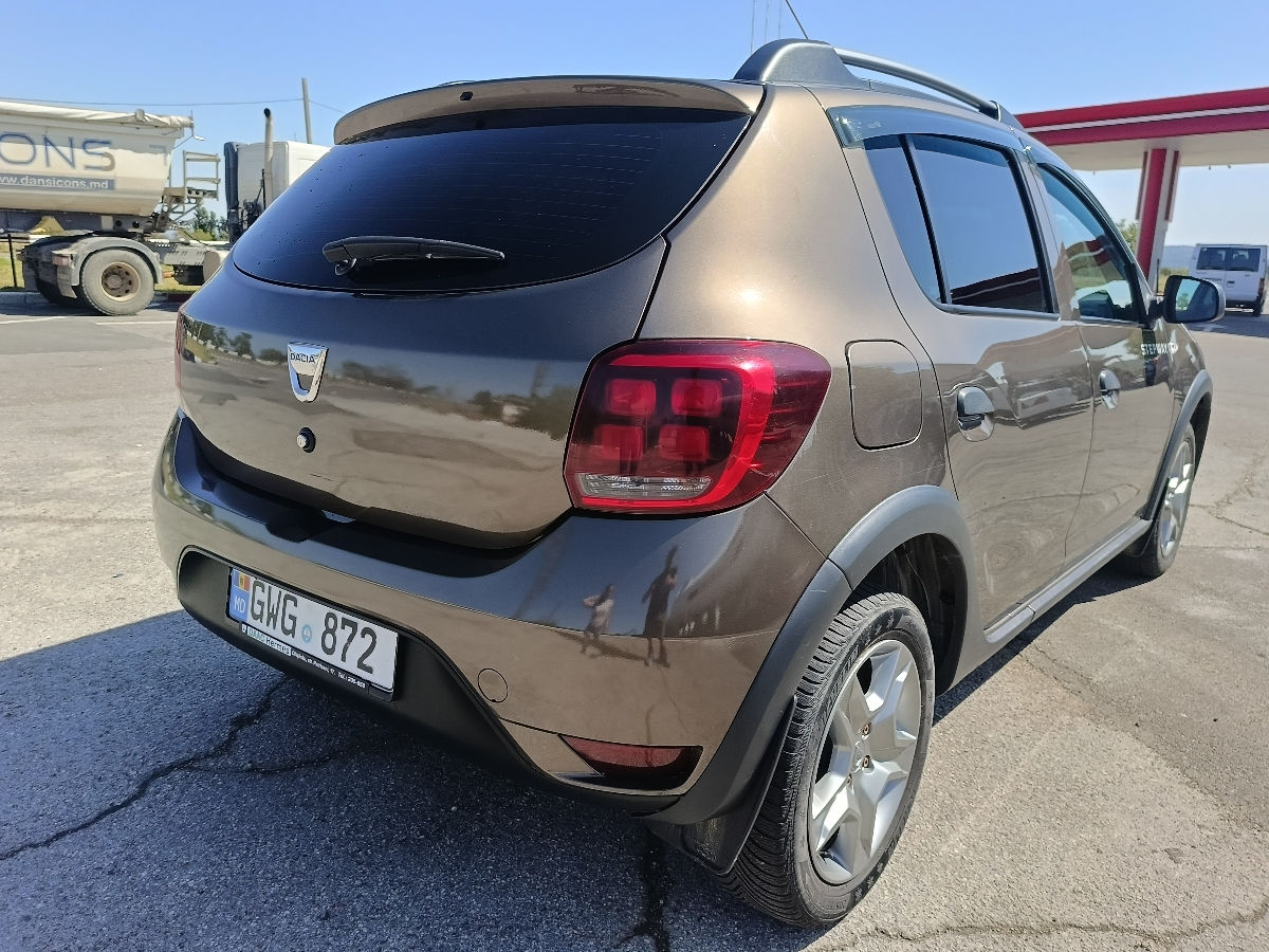 Dacia Sandero Stepway foto 2