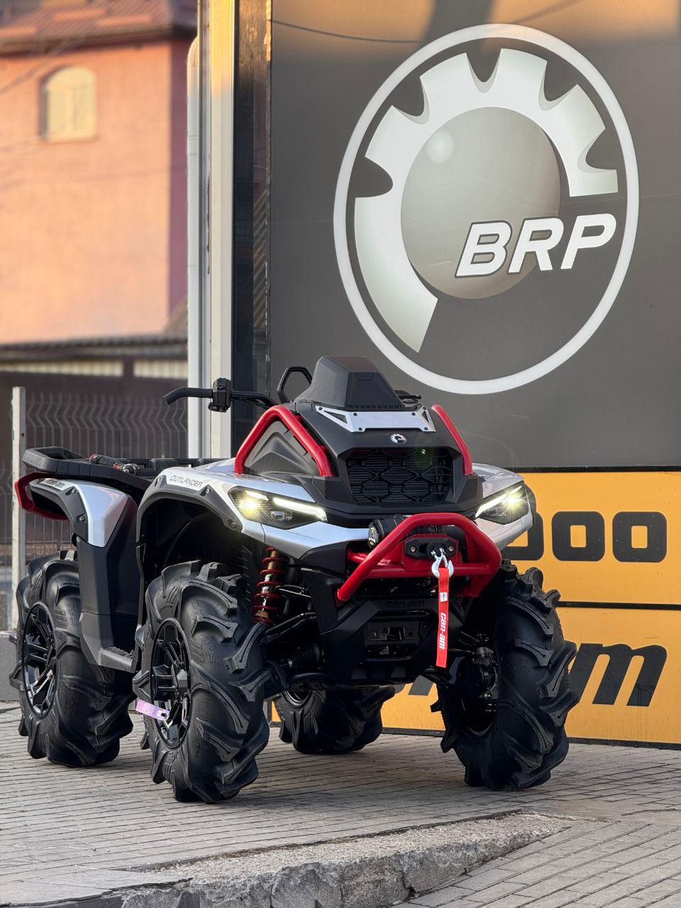 Can-Am (BRP) Outlander X MR 1000R foto 0
