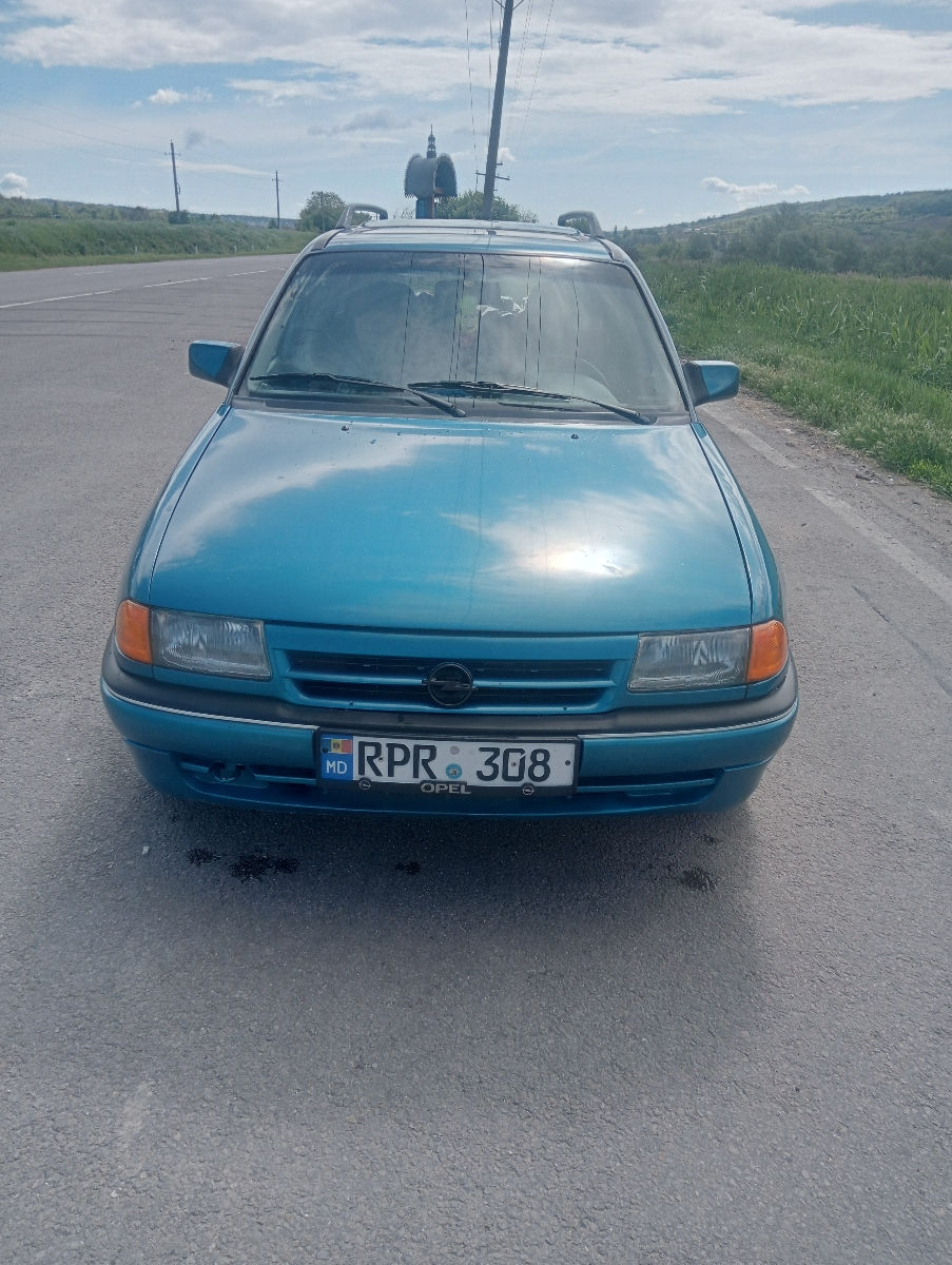 Opel Astra foto 4