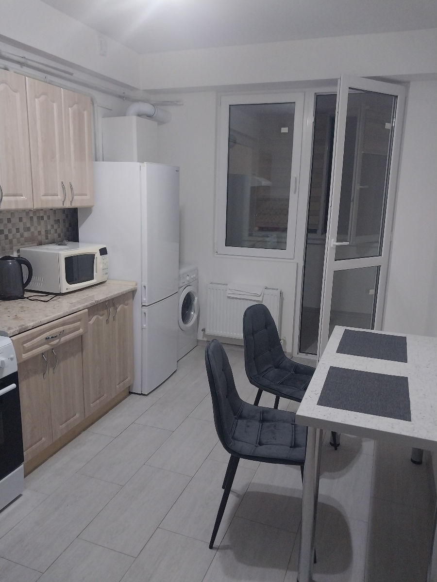 Apartament cu 1 cameră, 52 m², Buiucani, Chișinău foto 0