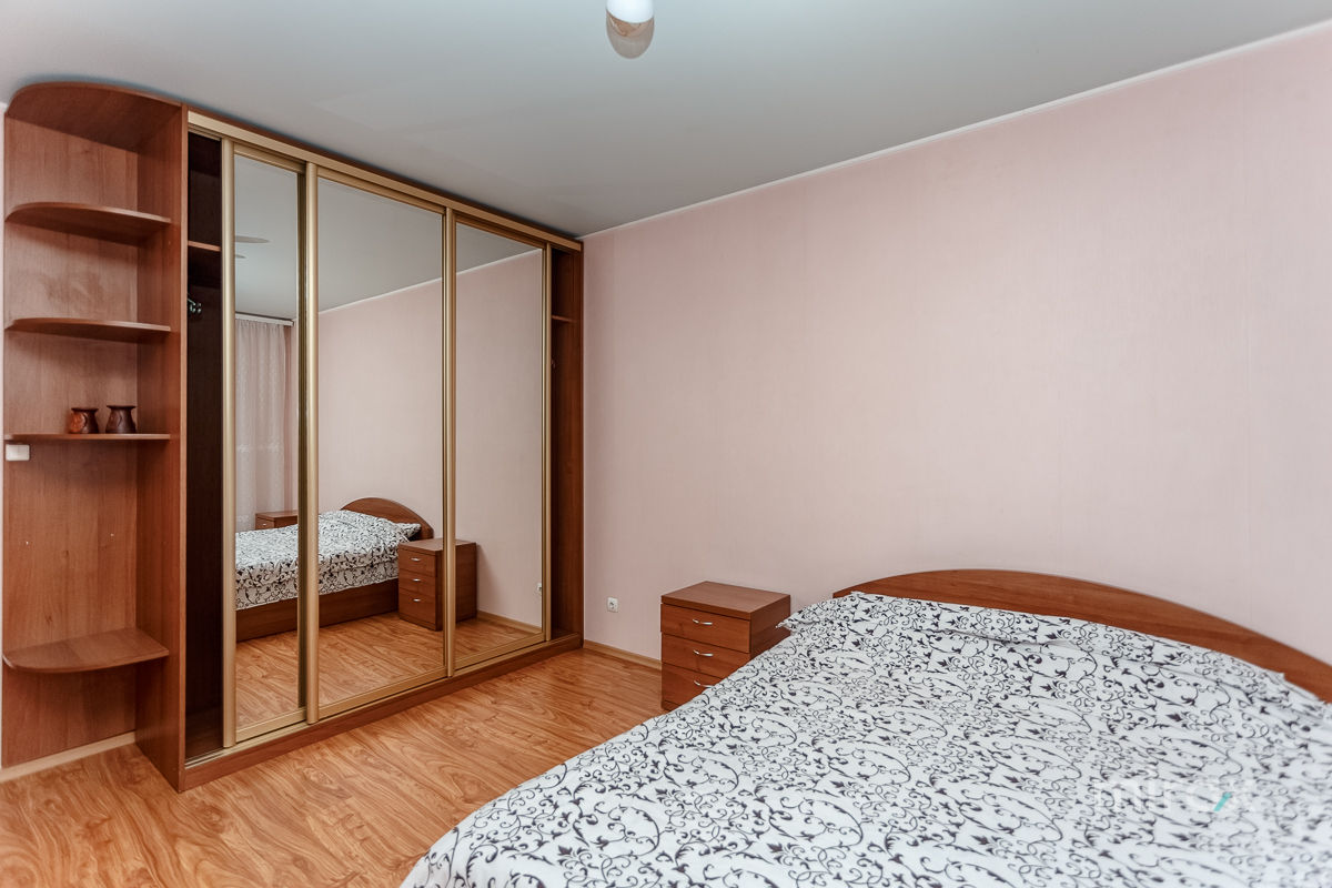 Apartament cu 4 camere, 130 m², Centru, Chișinău foto 5