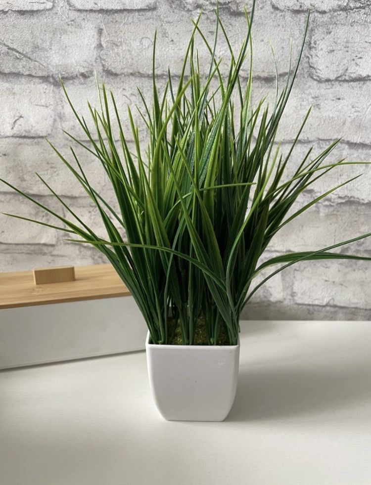 Трава искусственная в горшке / iarba decorativa