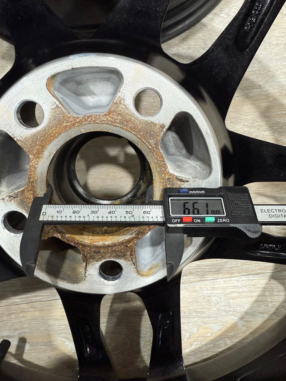 Диски R17 5x114.3 7Jx17 ET35 фото 16