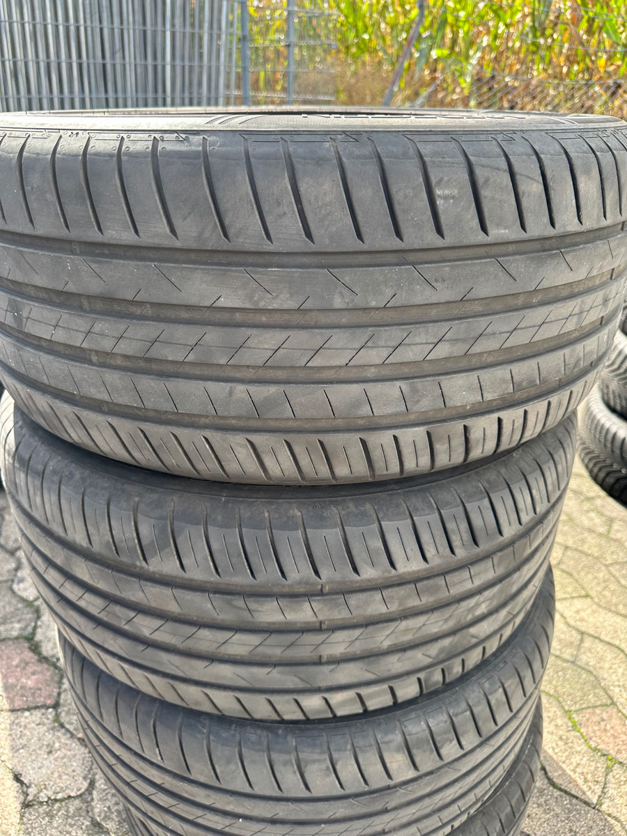 4X 245 / 45 R17 Vara foto 2