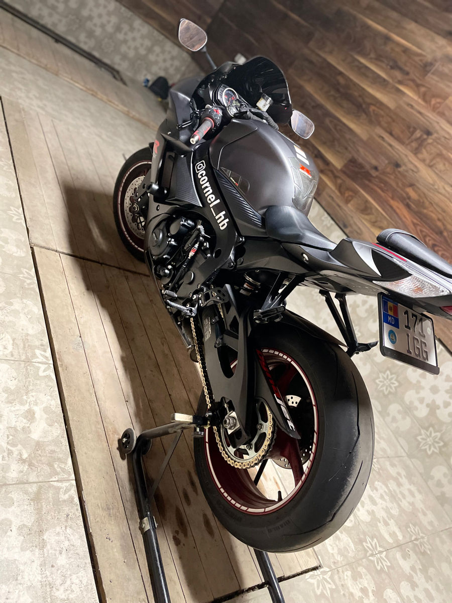 Suzuki Suzuki GSXR 600
 фото 3