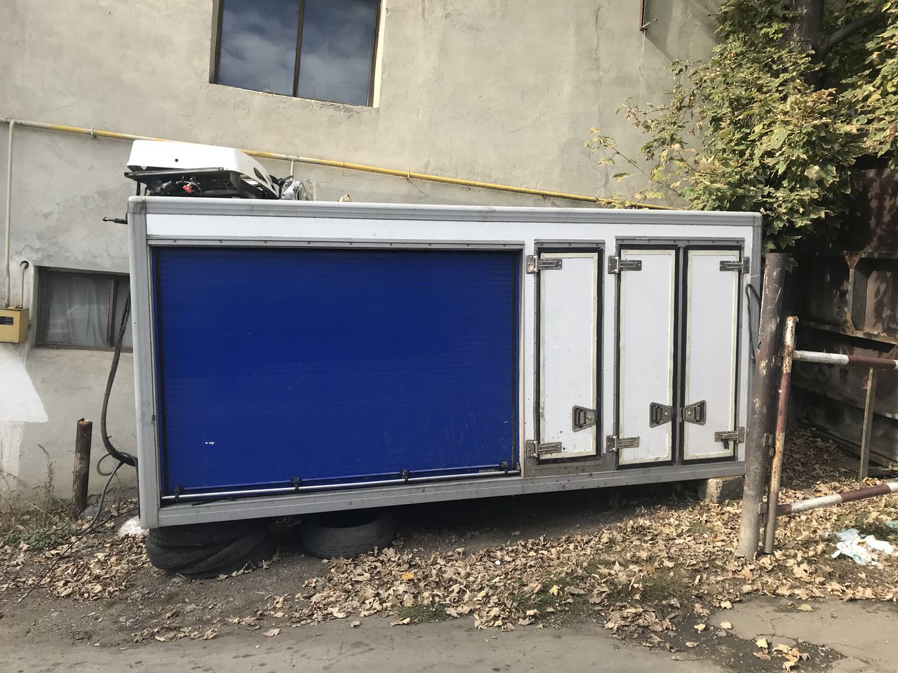 Будка под рефрижератор своими руками