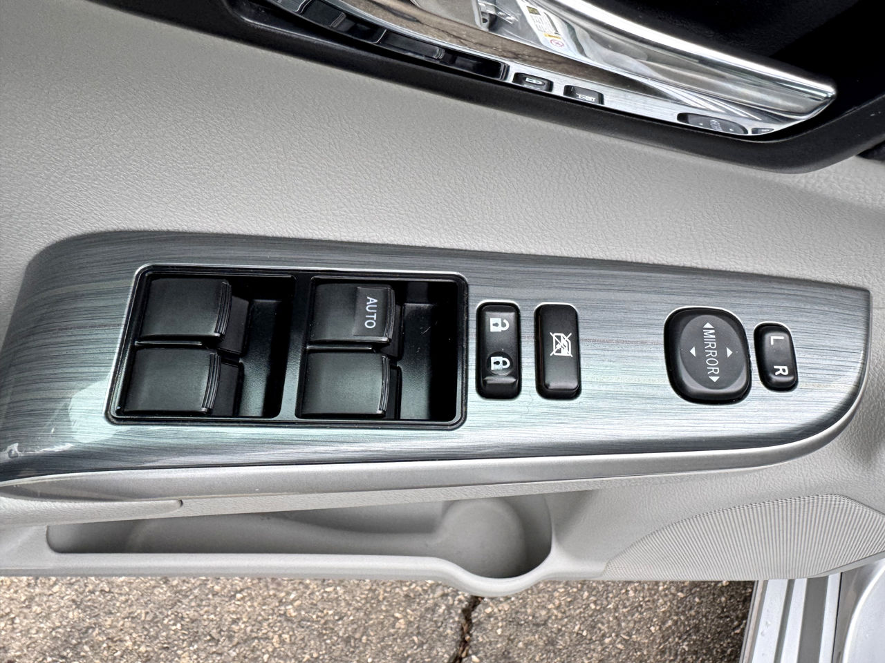 Toyota Camry фото 9