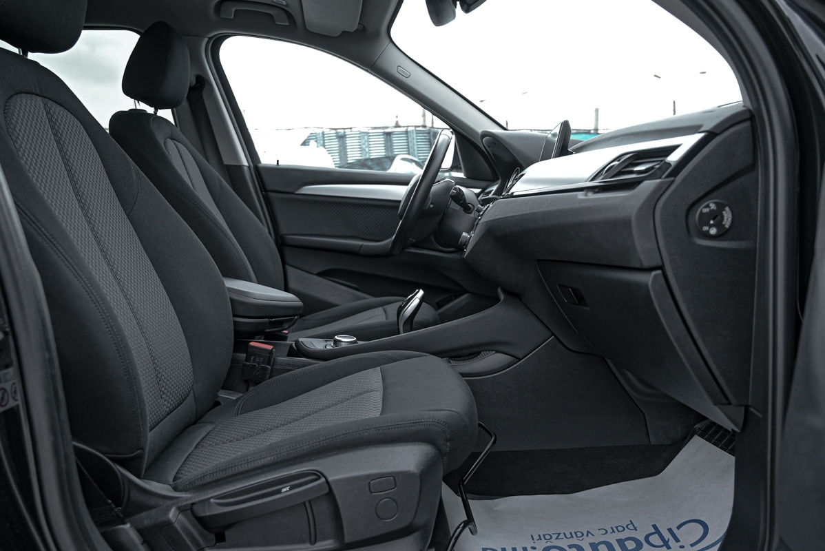 BMW X1 фото 7