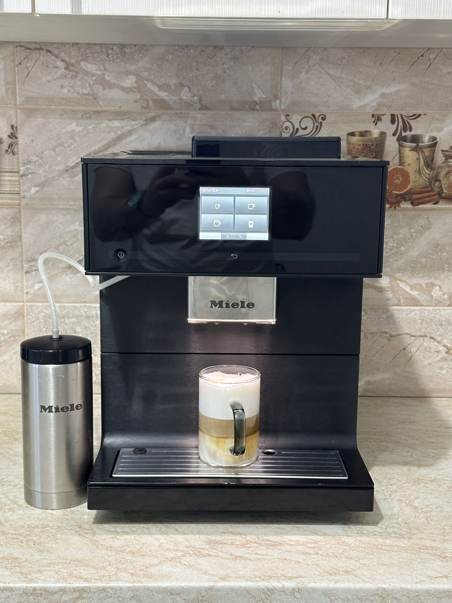 Miele CM7750 - Espressor Automat Premium foto 0