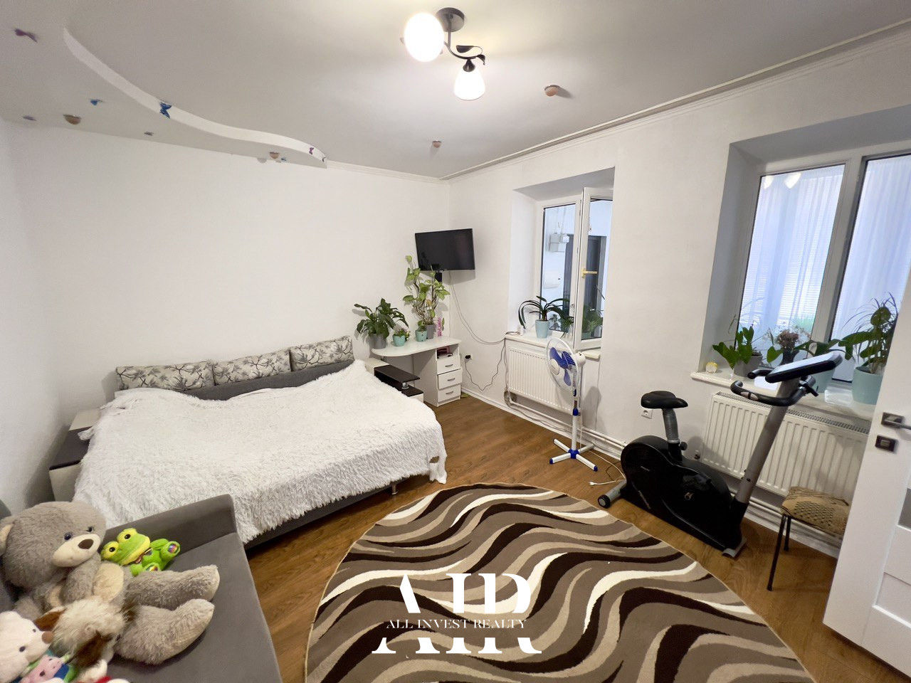 Apartament cu 2 camere, 70 m², Centru, Chișinău foto 4