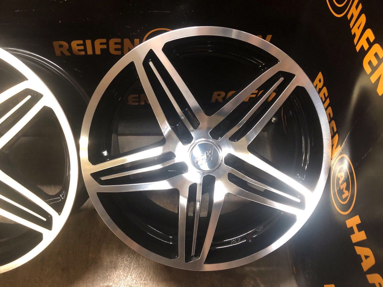 Новые 5x112 r17" 7,5j H2 et38 диски титановые на VW, Audi, Mercedes ...