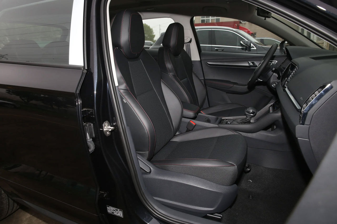Skoda Karoq foto 3