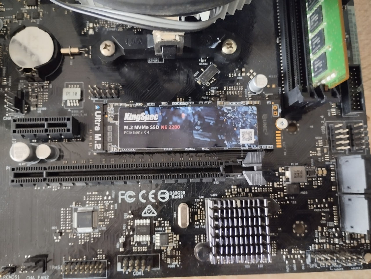 Материнская плата ASRock A320M-HDV sAV4 VGA HDMI с процессором Ryzen 5 ...
