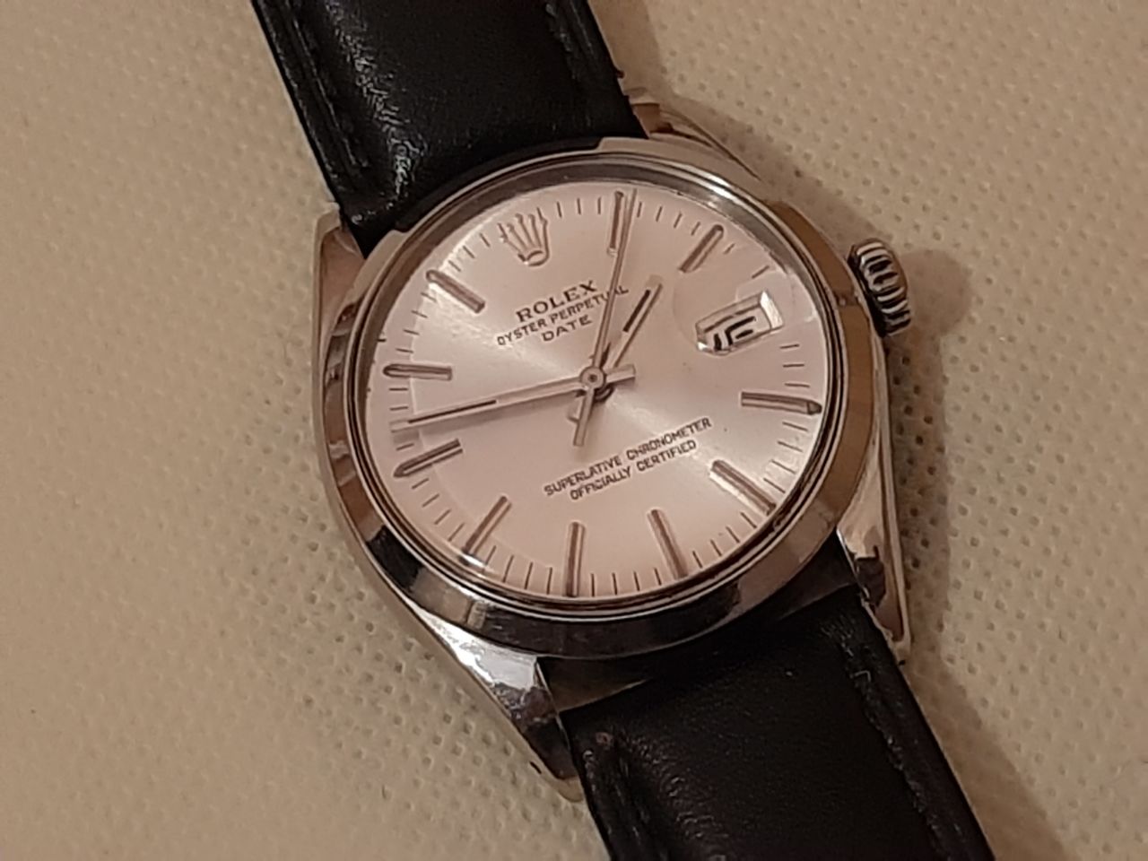 Rolex oyster perpetual date