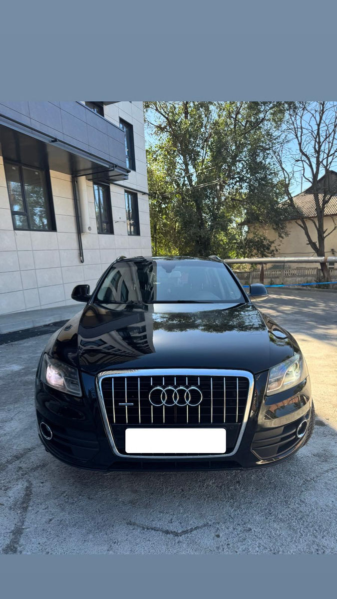 Audi Q5 foto 0