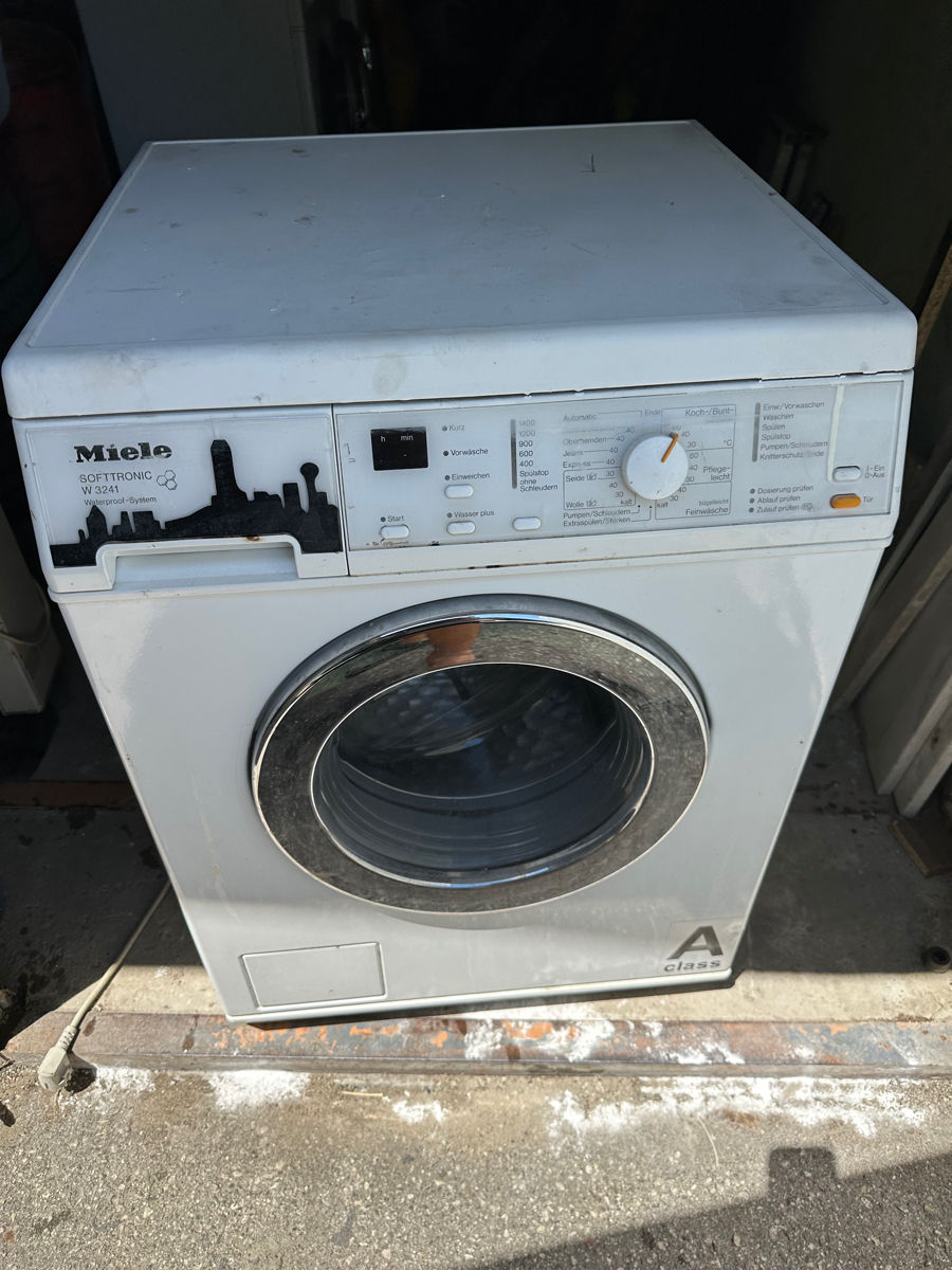 Miele mașina automată de spălat rufe  foto 1