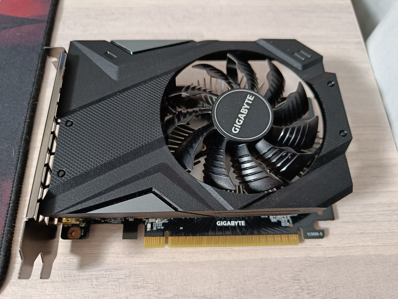 Видеокарта GTX 1650