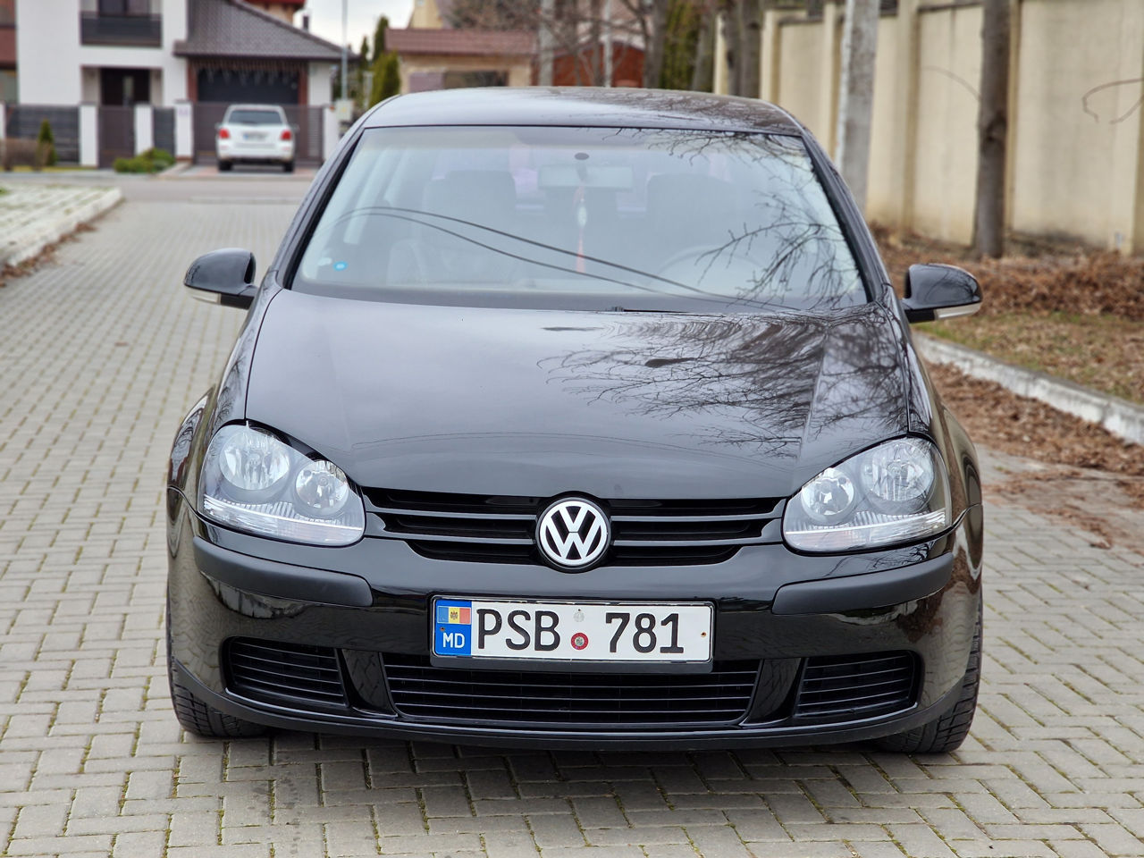 Volkswagen Golf foto 1