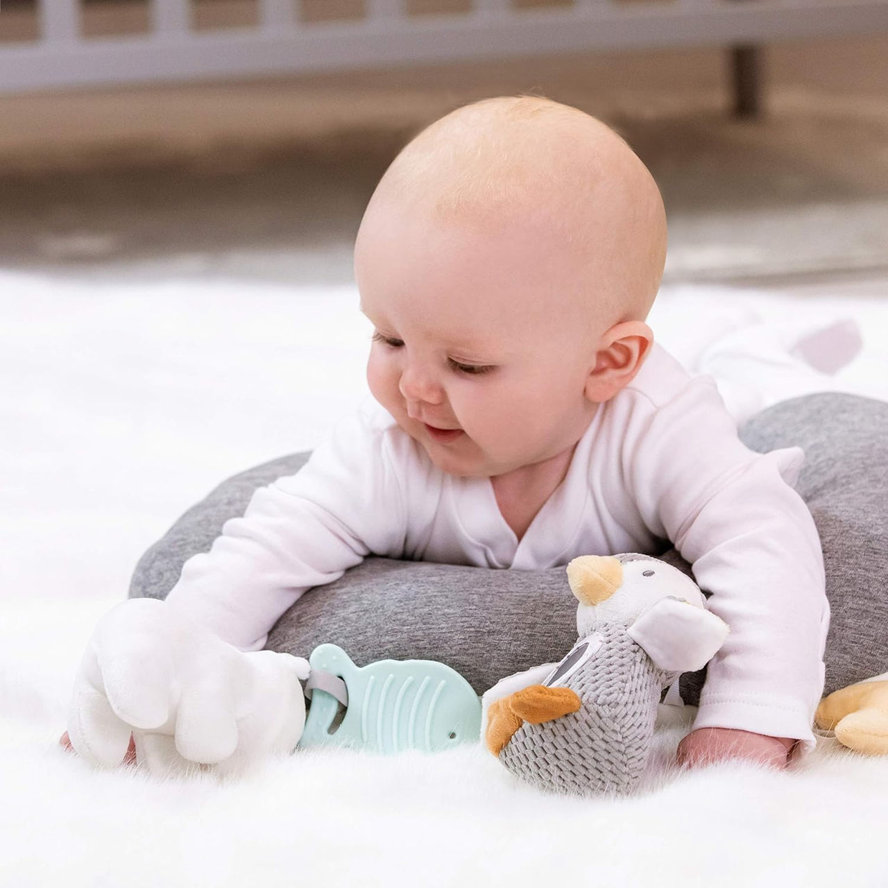 Подушка для игры на животике Nuby "little penguin"  фото 0
