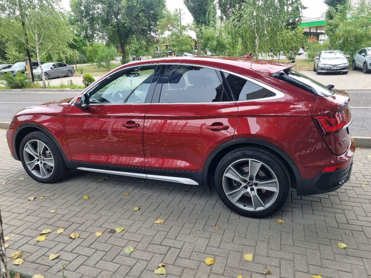 Audi Q5 2021 photo 8