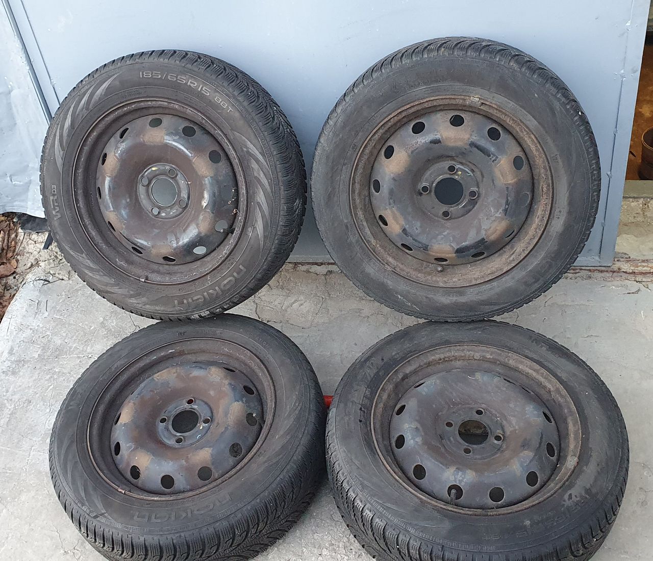Dacia диски+резина Nokian R15 185/65