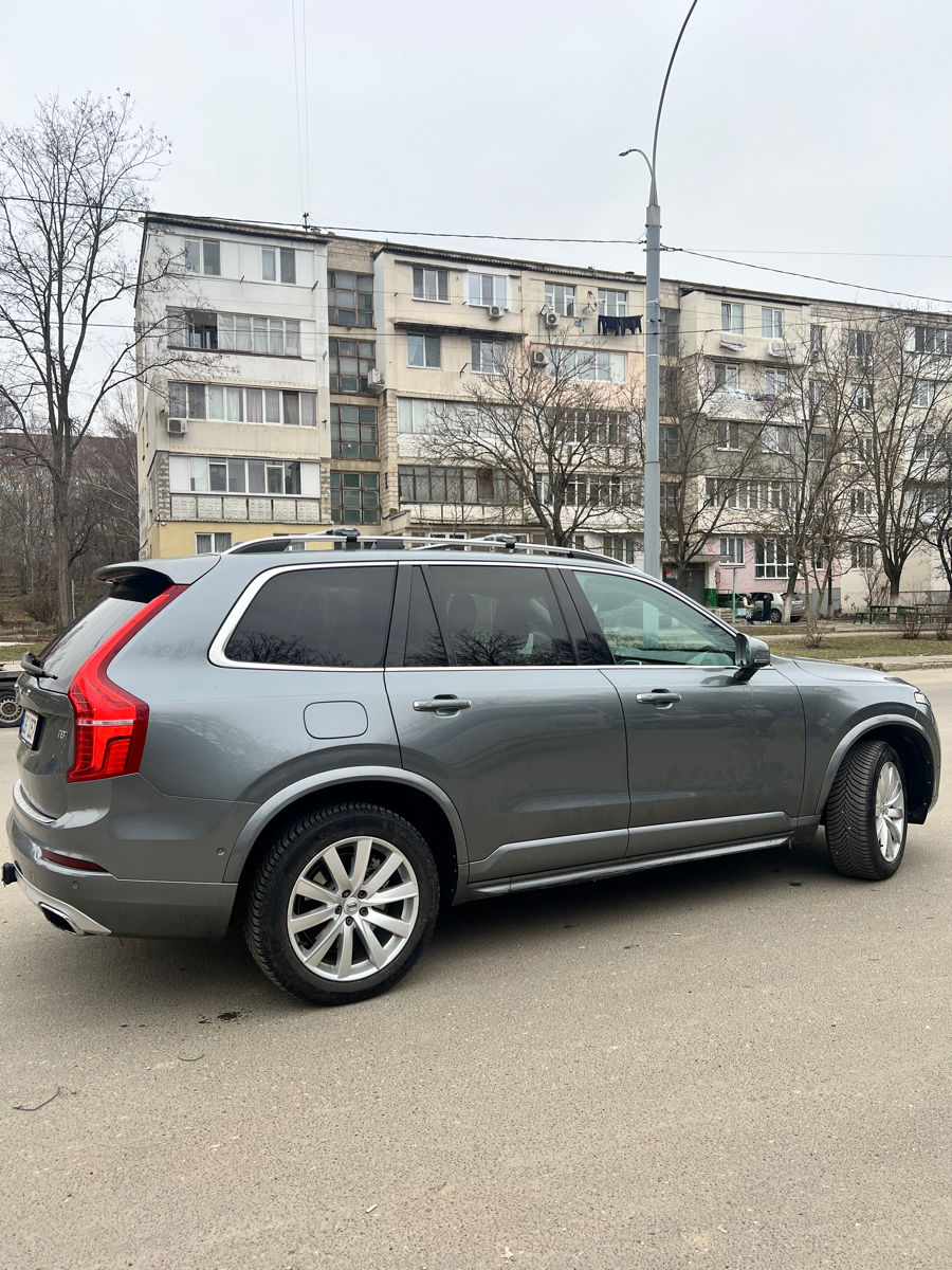 Volvo XC90 foto 3