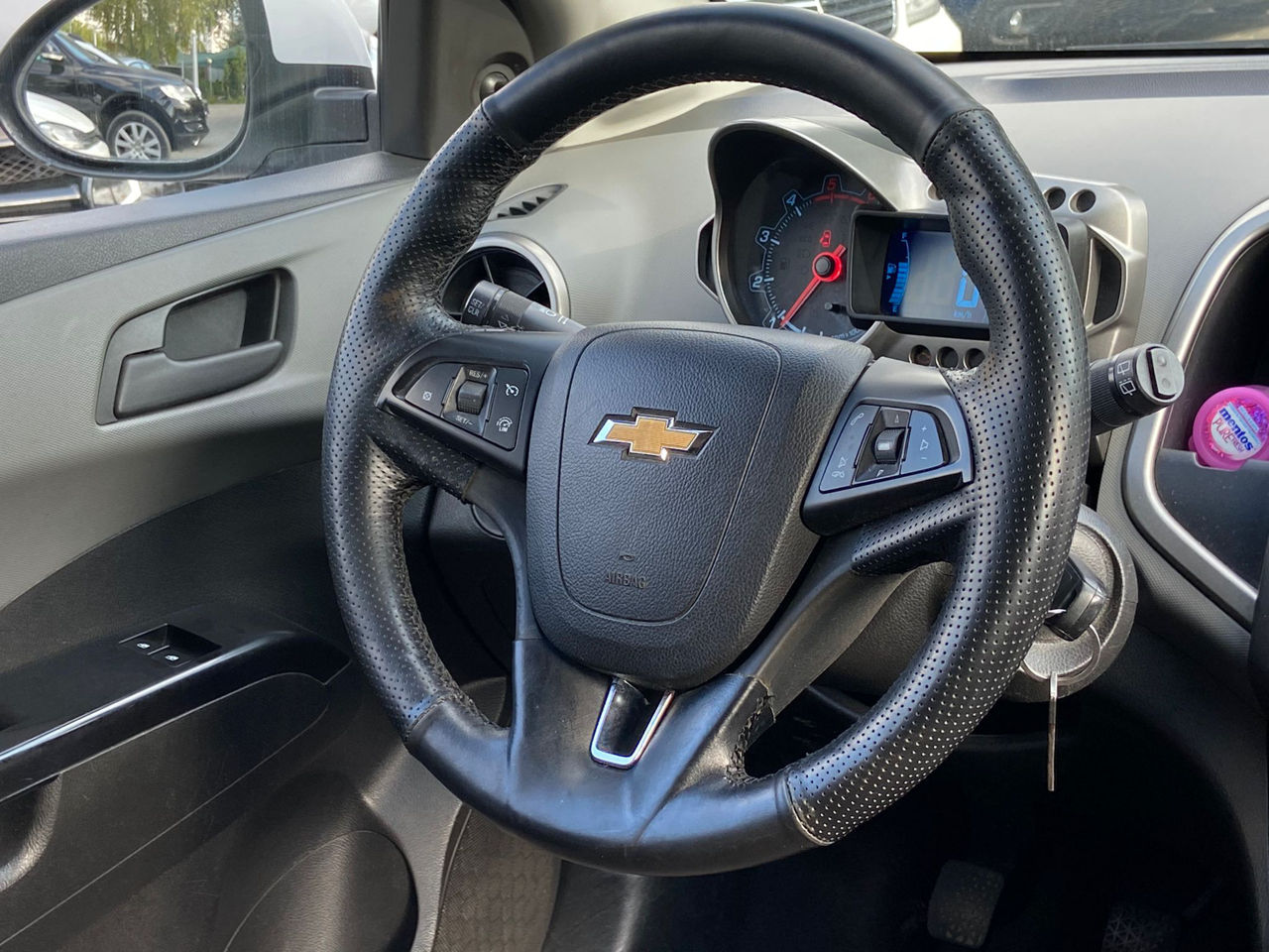 Chevrolet Aveo foto 11
