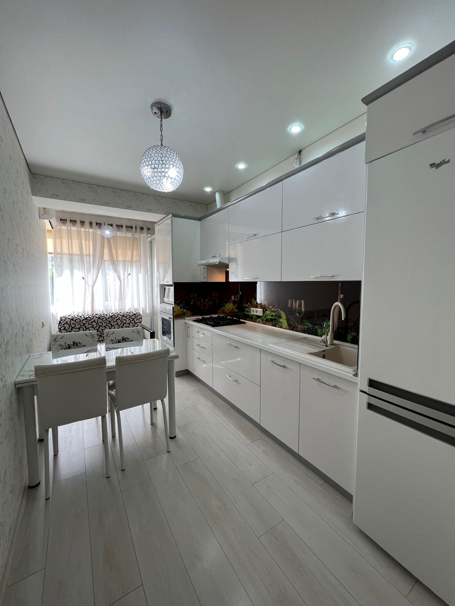 Apartament cu 1 cameră, 45 m², Centru, Chișinău foto 5