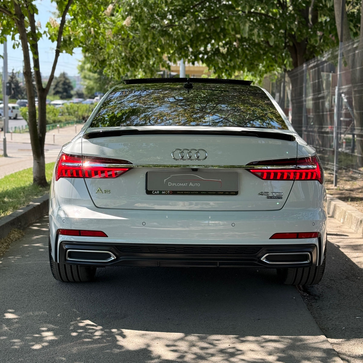 Audi A6 фото 4