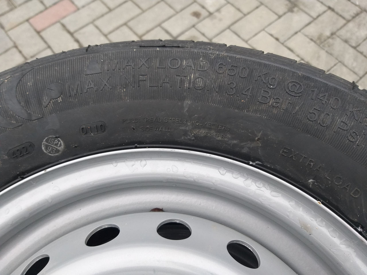 Pentru remorca,trall 185/70r13C.noi nouțe. foto 4