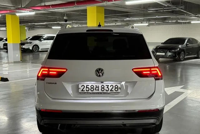 Volkswagen Tiguan foto 3