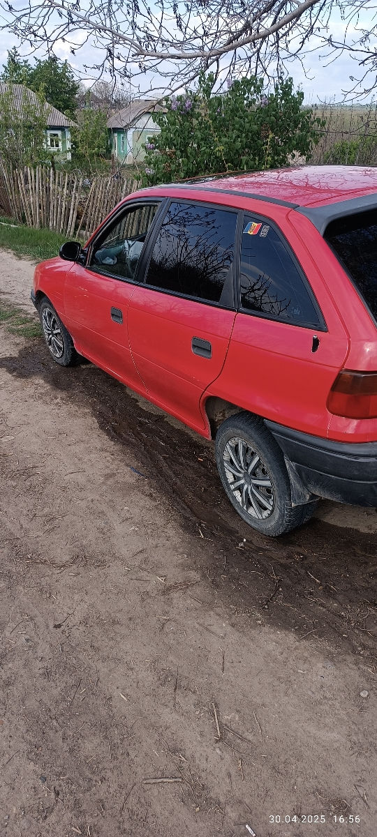 Opel Astra foto 3