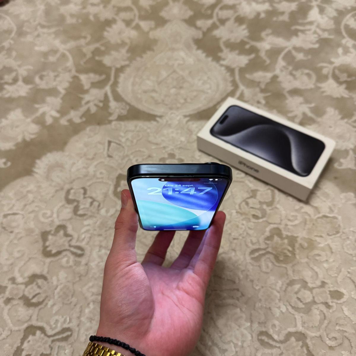 iPhone 15 Pro 128GB Blue Titanium foto 4