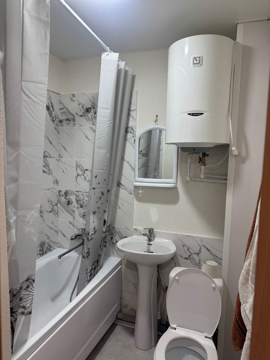 Apartament cu 1 cameră,  10 cartier,  Bălți,  Bălți mun. foto 3