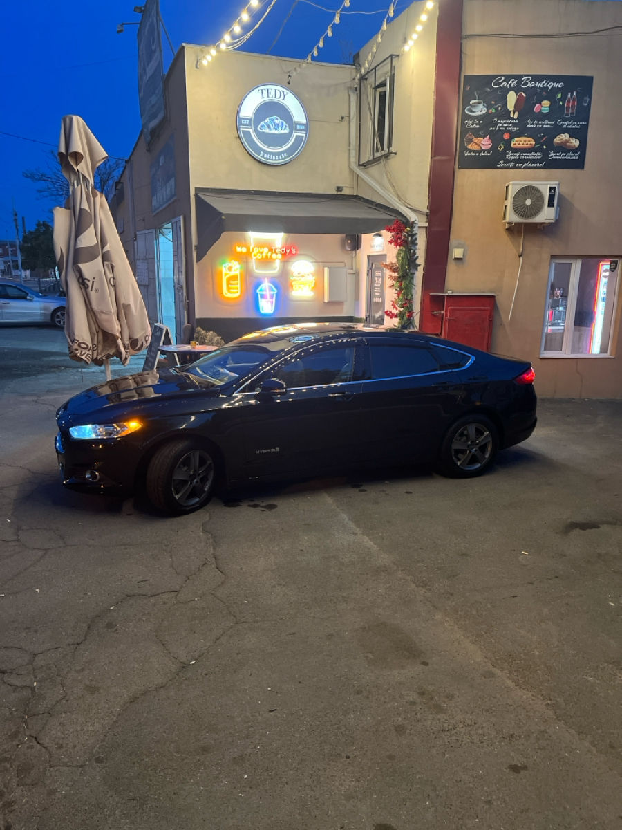 Ford Fusion фото 3