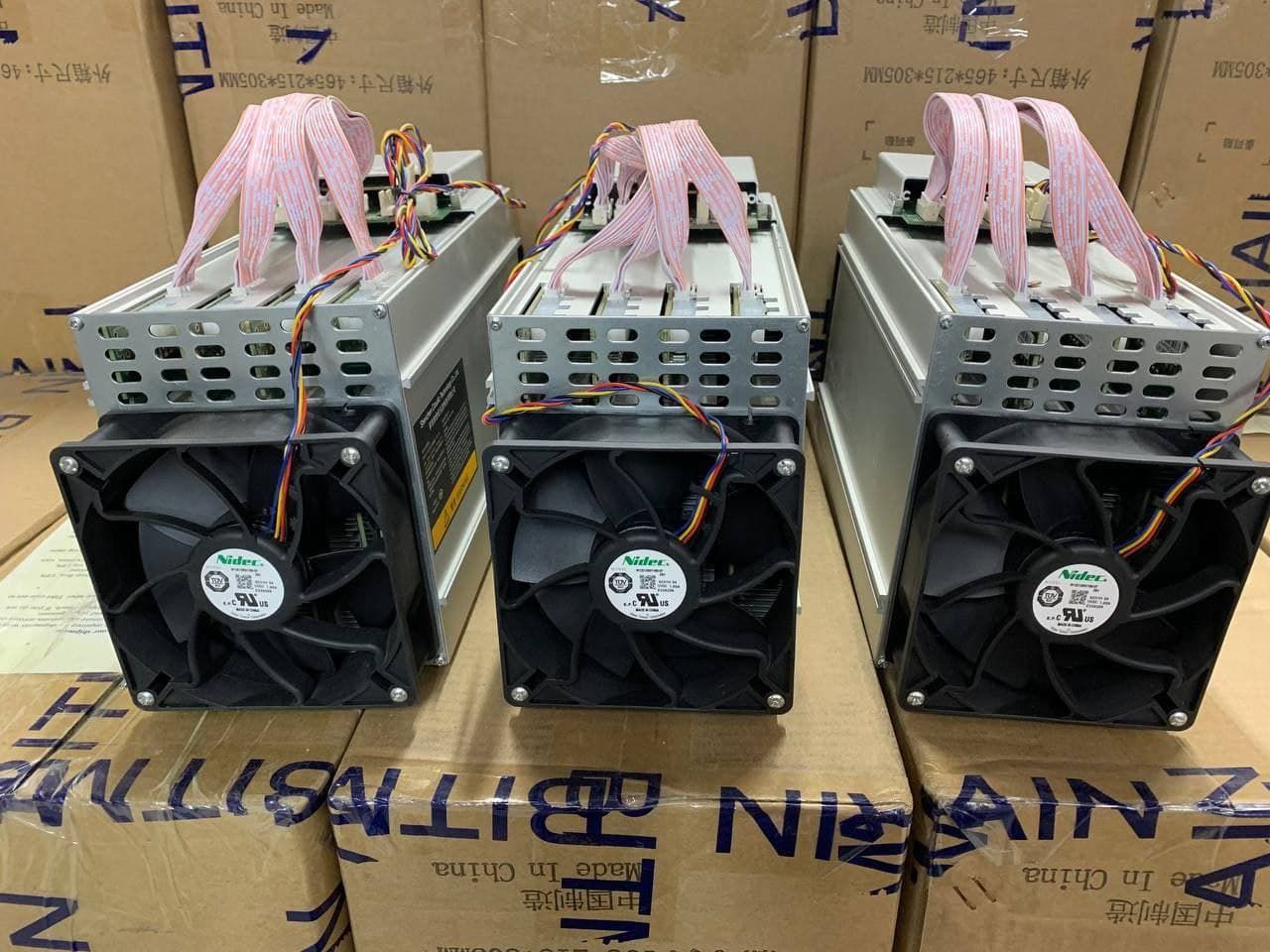 ASIC Antminer L3+