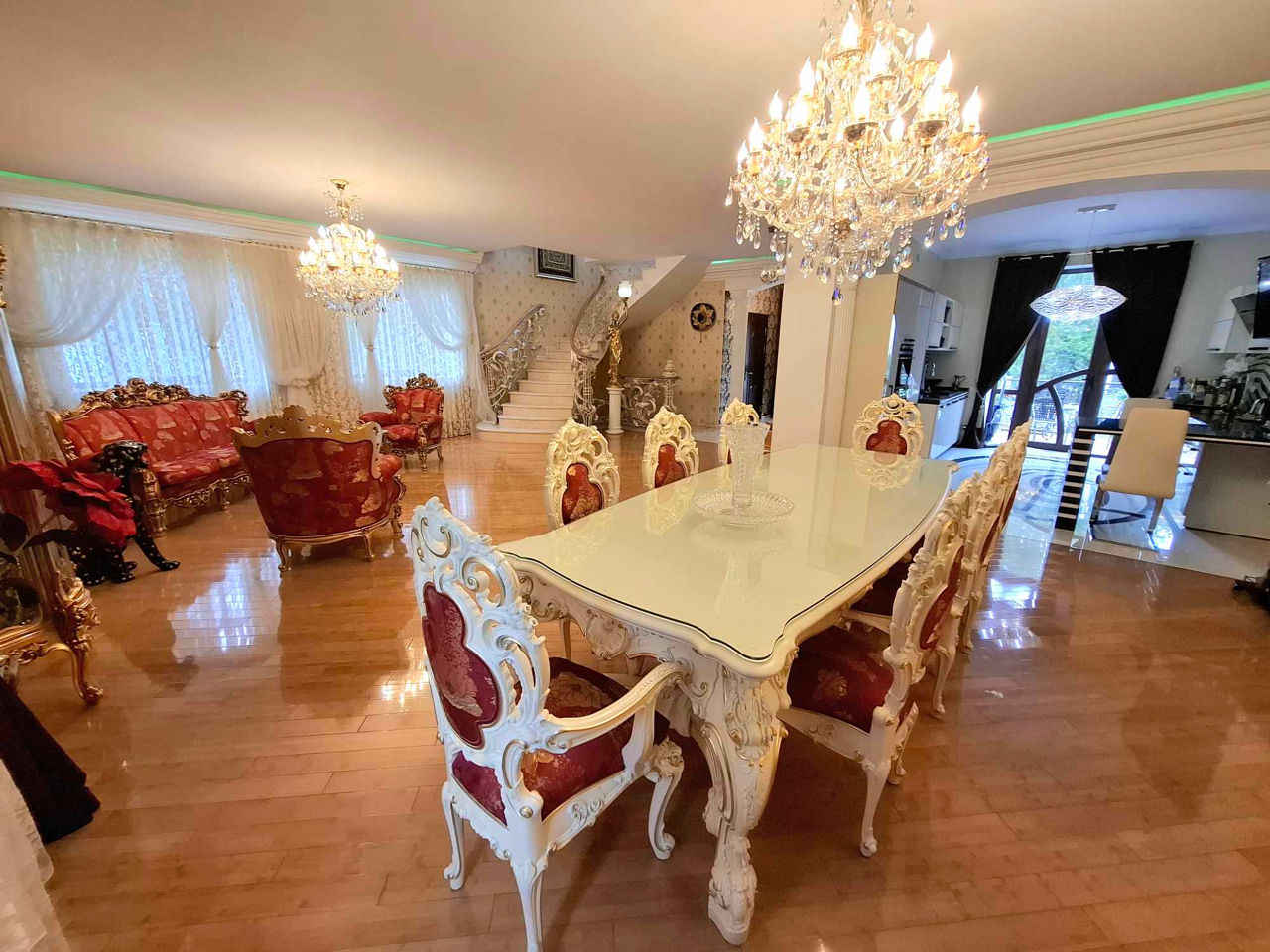 Vindem Casa in Stil Regesk, Telecentru / Malina Mica foto 8