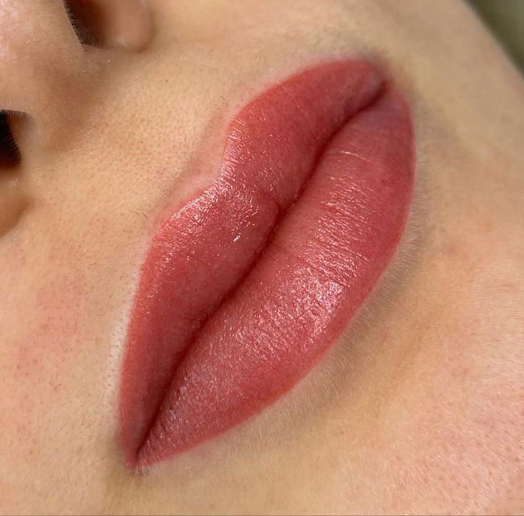 Micropigmentare sprincene, buze si ochi 850-950 lei.Calitativ.Reduceri 5-15%!Si la salon! фото 3