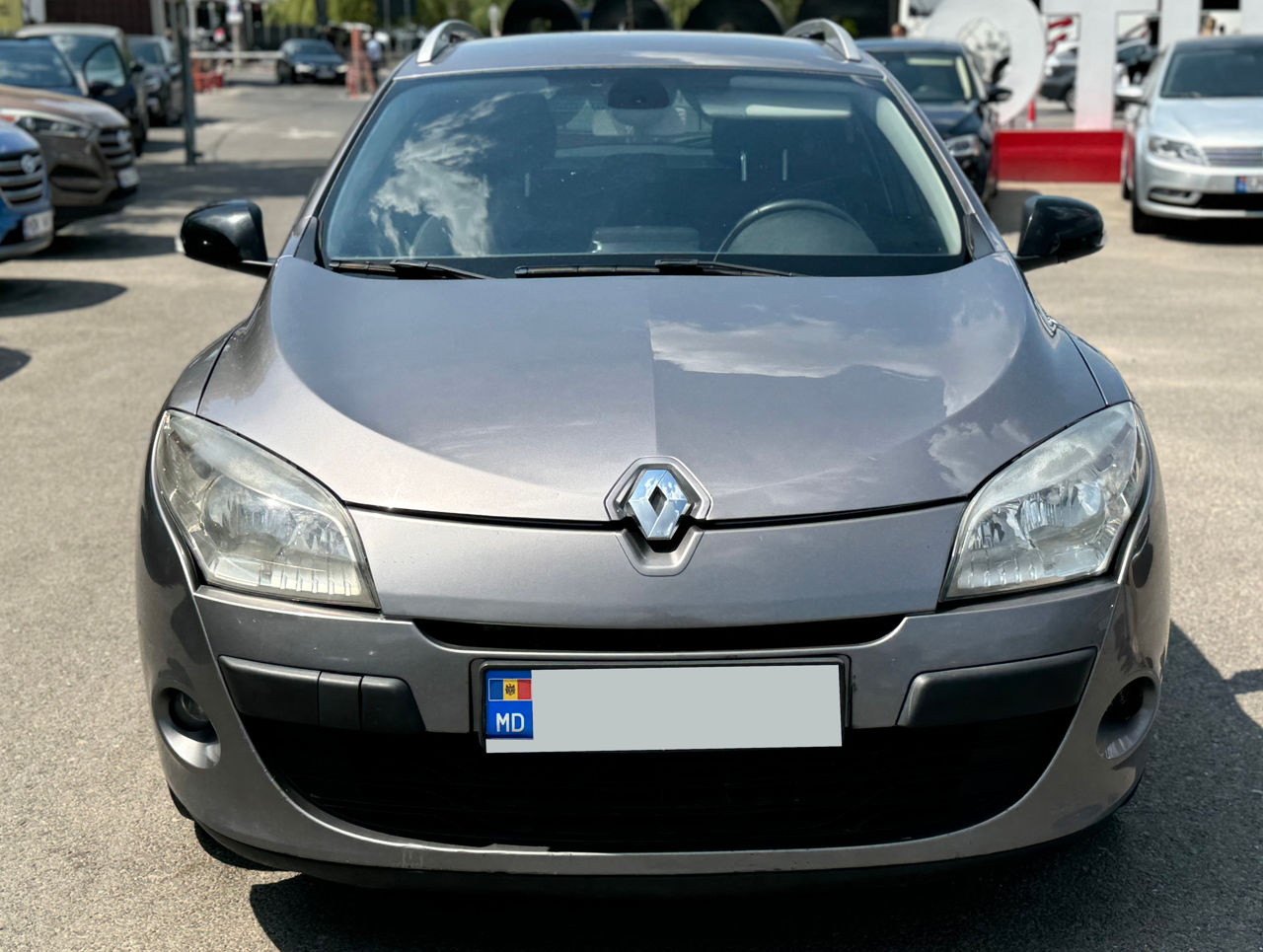 Renault Megane foto 2