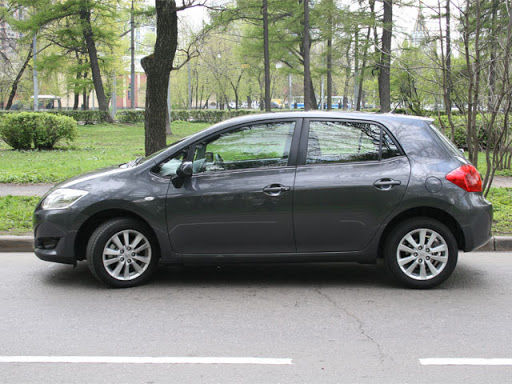 Toyota Auris foto 0