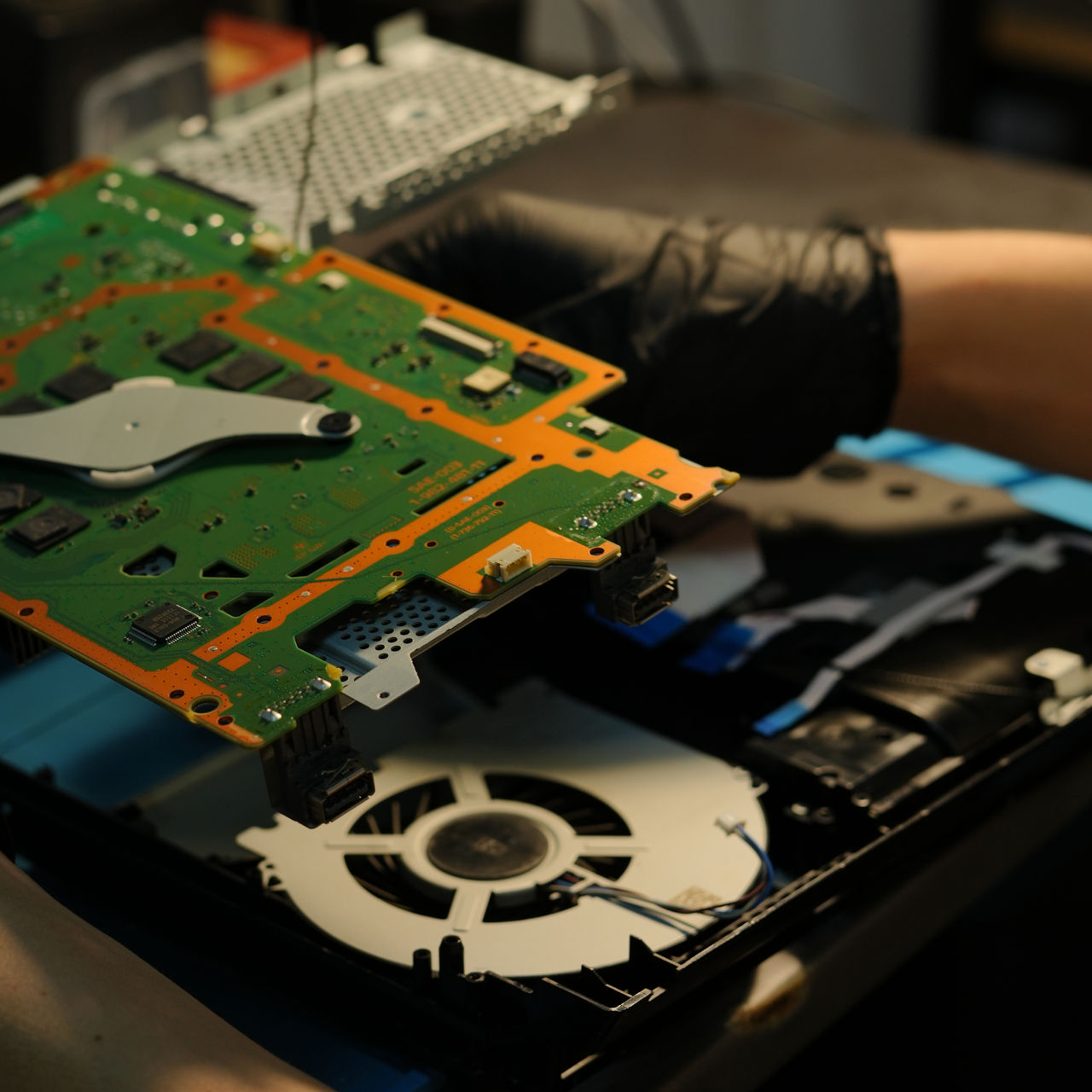 Замена батареи ноутбука Dell / Schimbare baterie laptop dell  фото 12