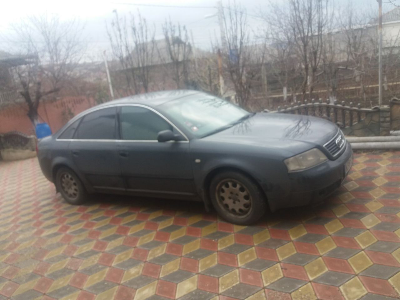 Cumpar masini de vinzare urgenta. Piese Audi si WV foto 1