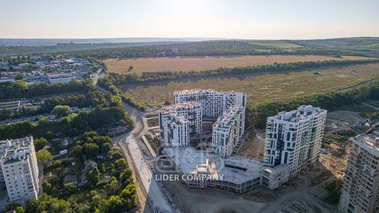Apartament cu 3 camere, 82 m², 4 etaj