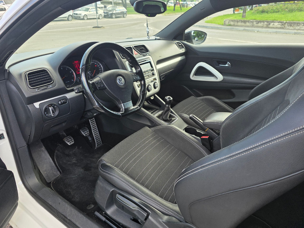 Volkswagen Scirocco foto 9