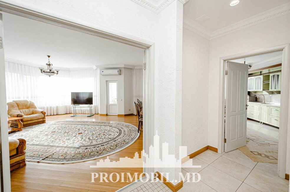 Apartament cu 3 camere, 149 m², Centru, Chișinău foto 3