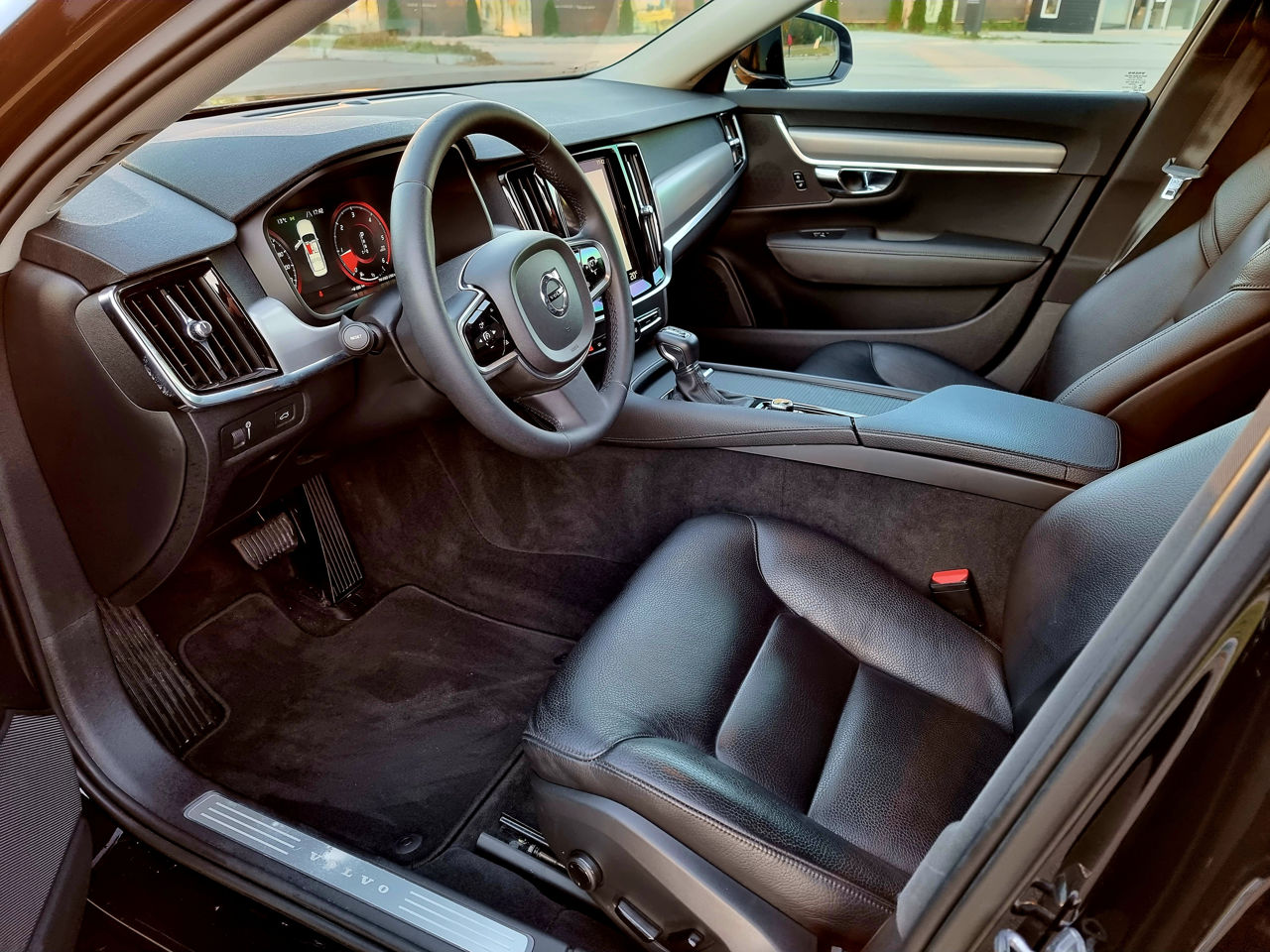 Volvo S90 foto 6