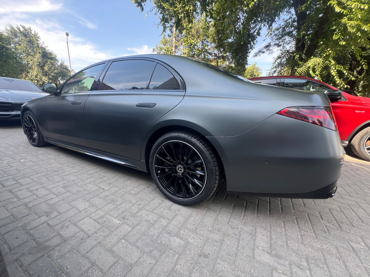 Mercedes S-Class foto 2