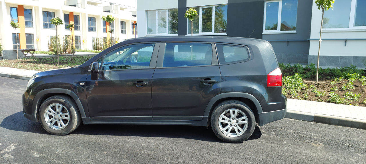 Chevrolet Orlando foto 0